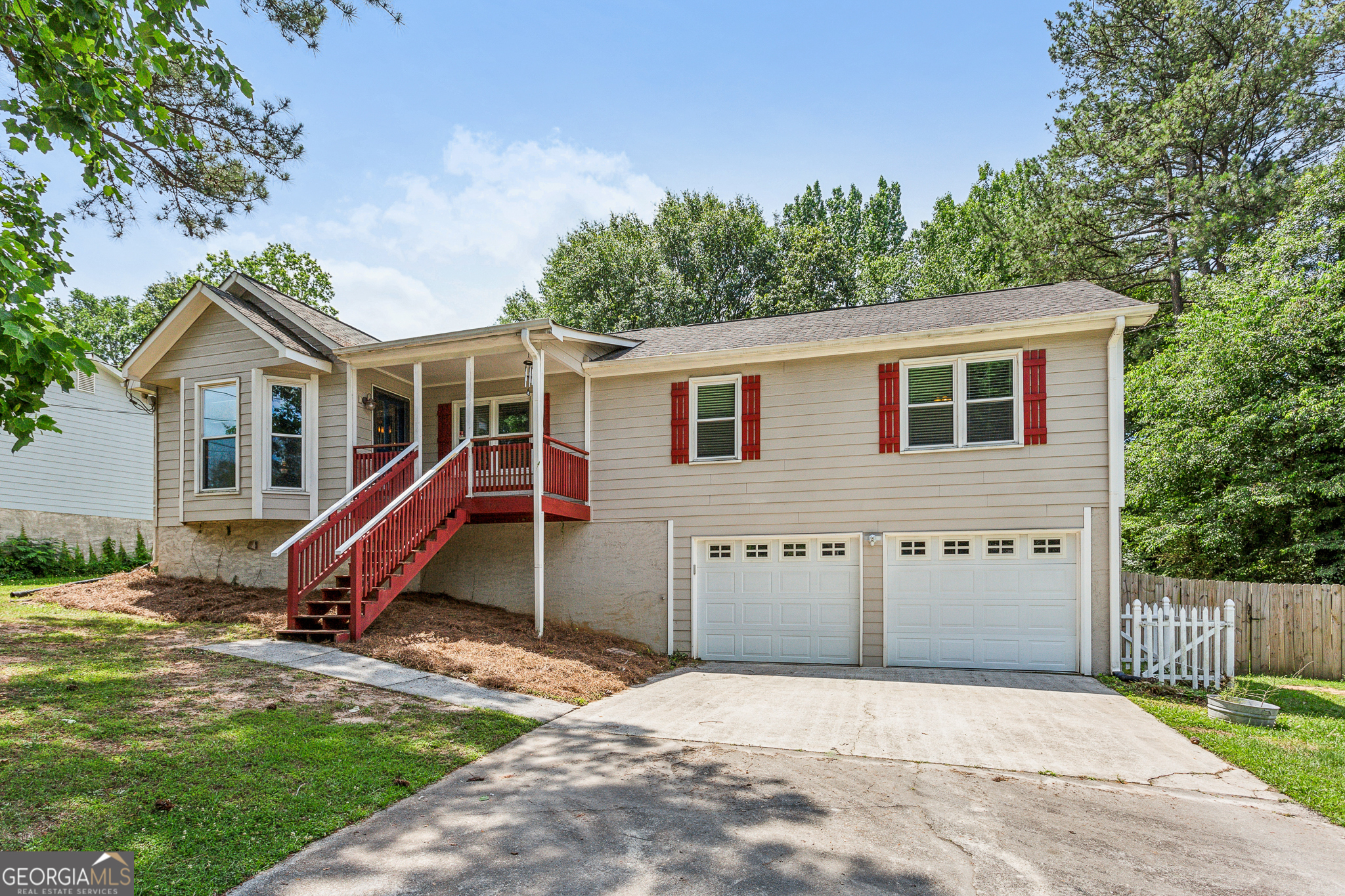 1013 Natalie Lane SE