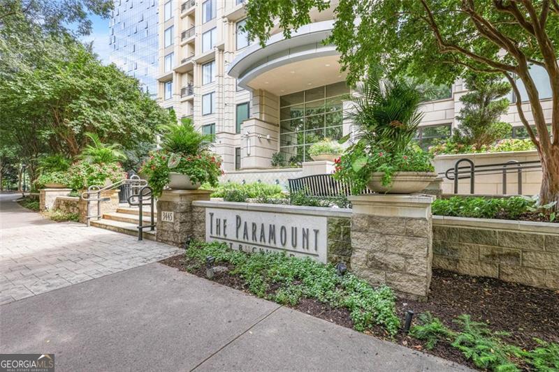 3445 Stratford # 1909