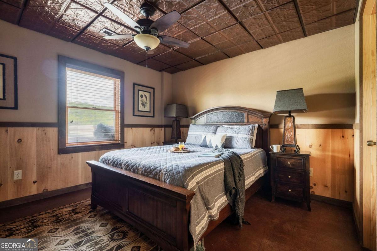 273 Deer Crest Heights