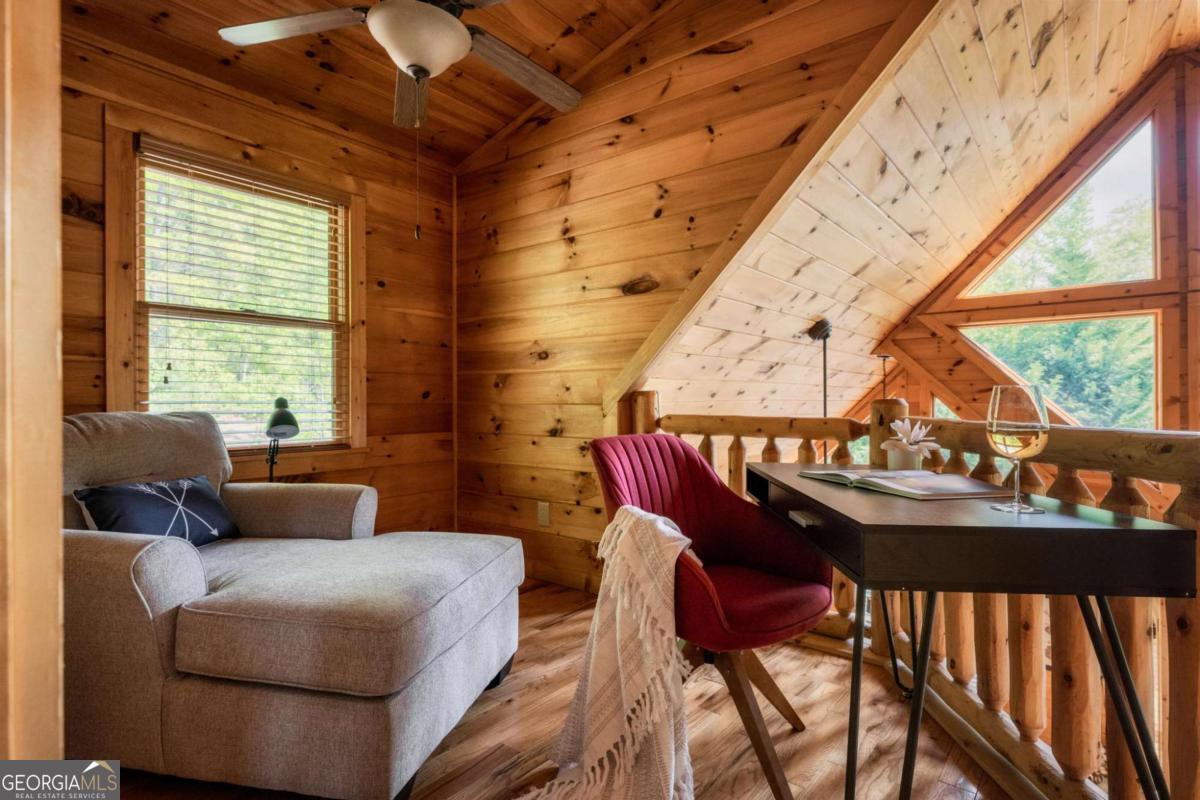 273 Deer Crest Heights