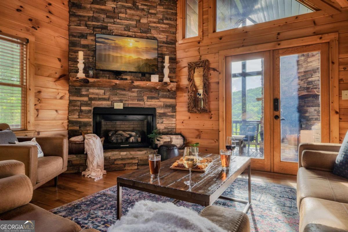 273 Deer Crest Heights