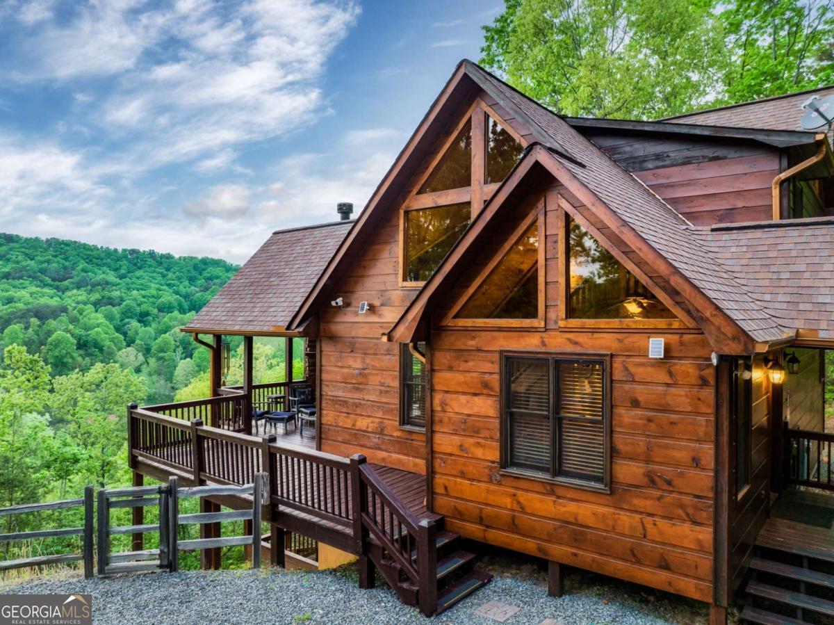 273 Deer Crest Heights