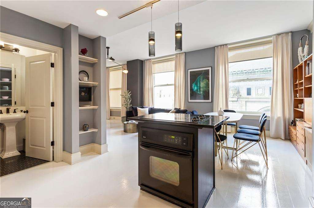 57 Forsyth Street NW # 5F