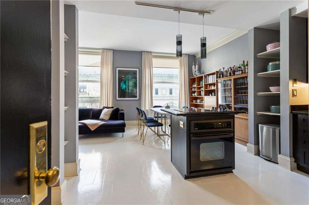 57 Forsyth Street NW # 5F