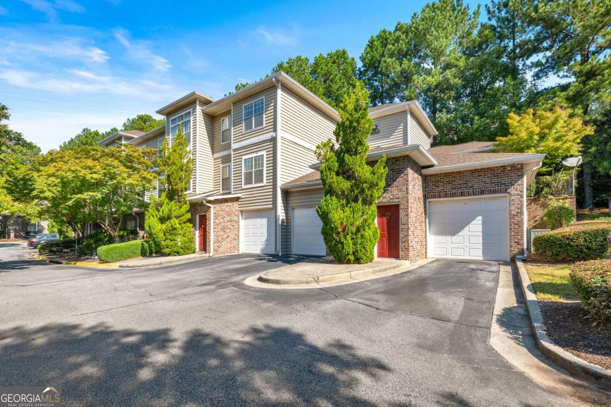 2700 Pine Tree Road NE # 3010
