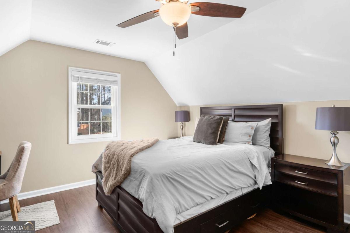 3102 Ballet Court SE
