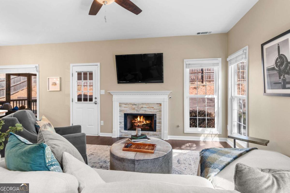 3102 Ballet Court SE