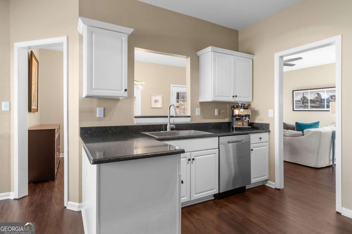 3102 Ballet Court SE