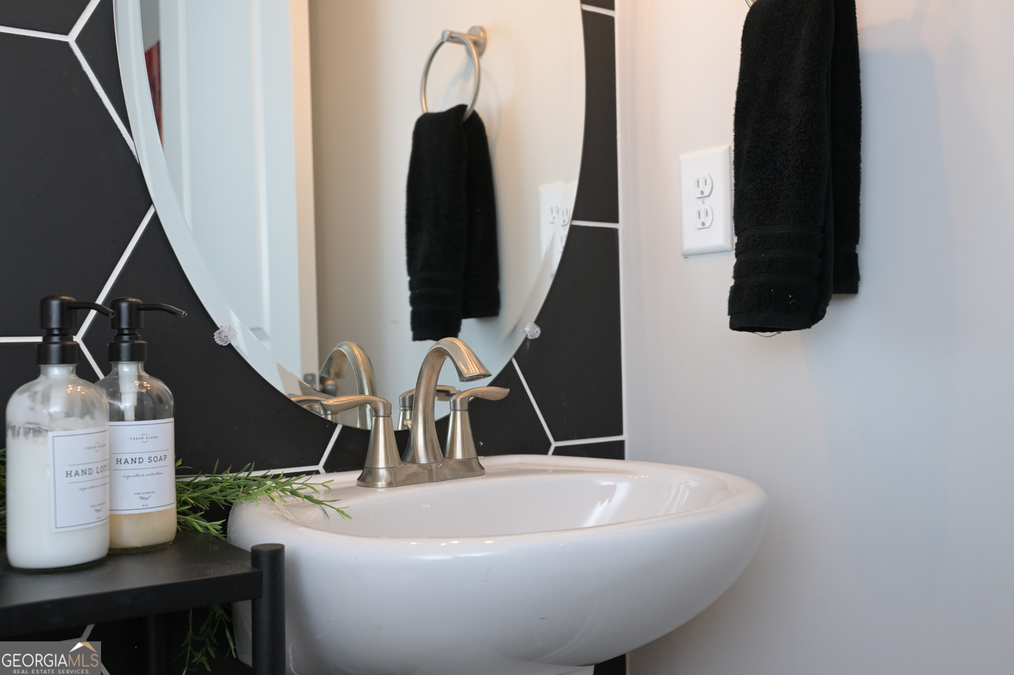 1322 Stanley Park Drive