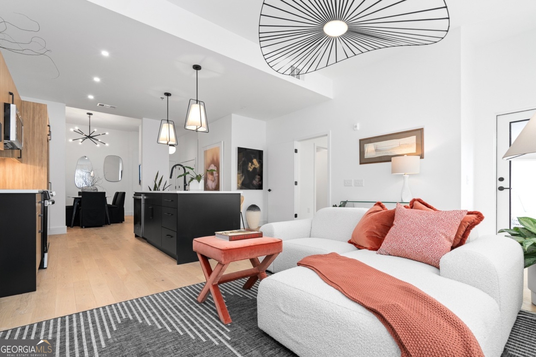 567 Ponce De Leon Avenue # 404