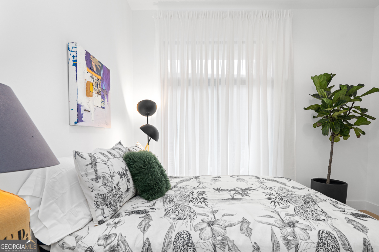 567 Ponce De Leon Avenue # 404
