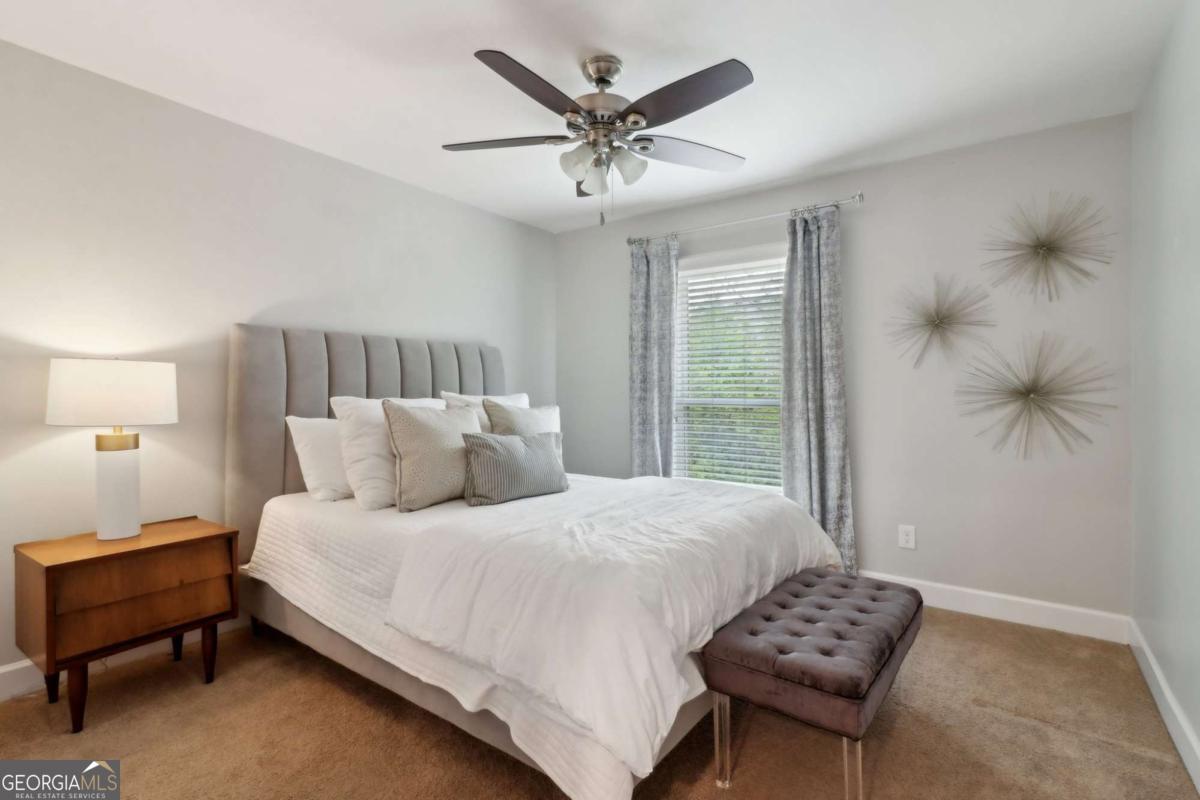 4988 Meadow Lane