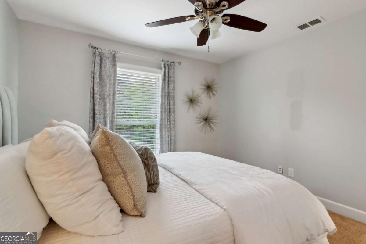 4988 Meadow Lane