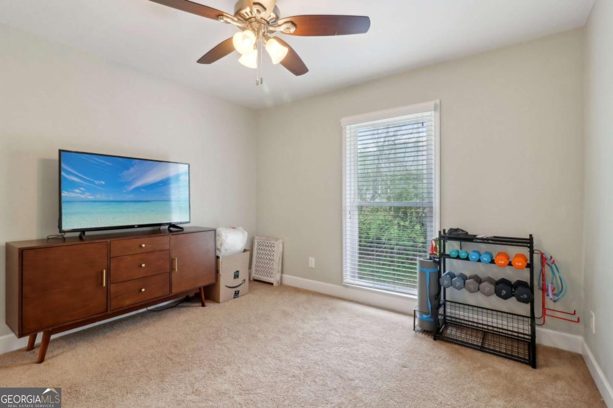 4988 Meadow Lane