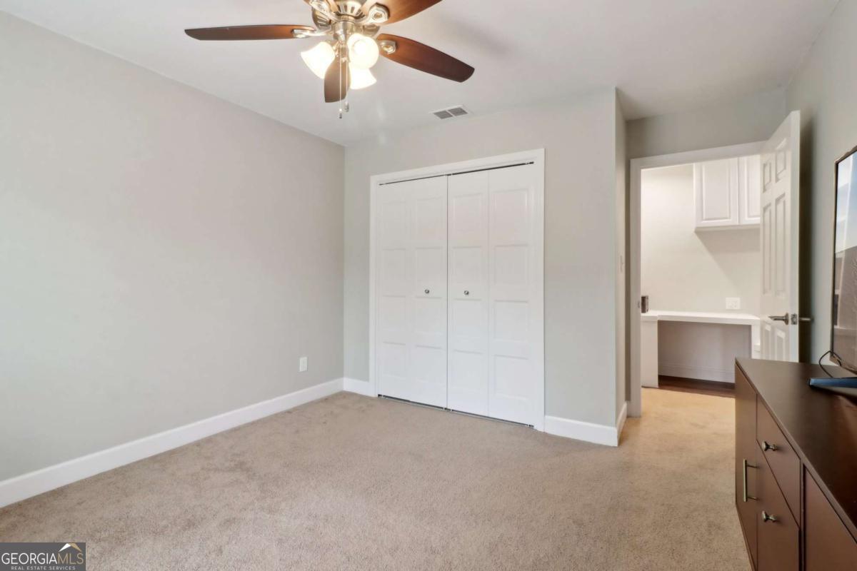 4988 Meadow Lane