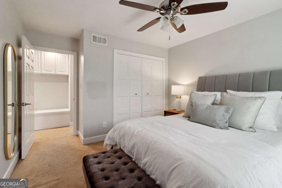 4988 Meadow Lane