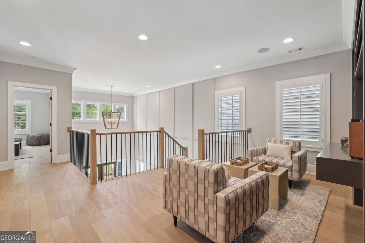 2583 Apple Valley Road