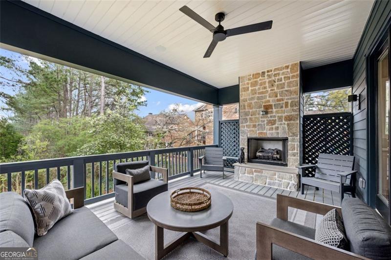 2583 Apple Valley Road