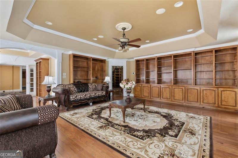 4437 BLUE RIDGE