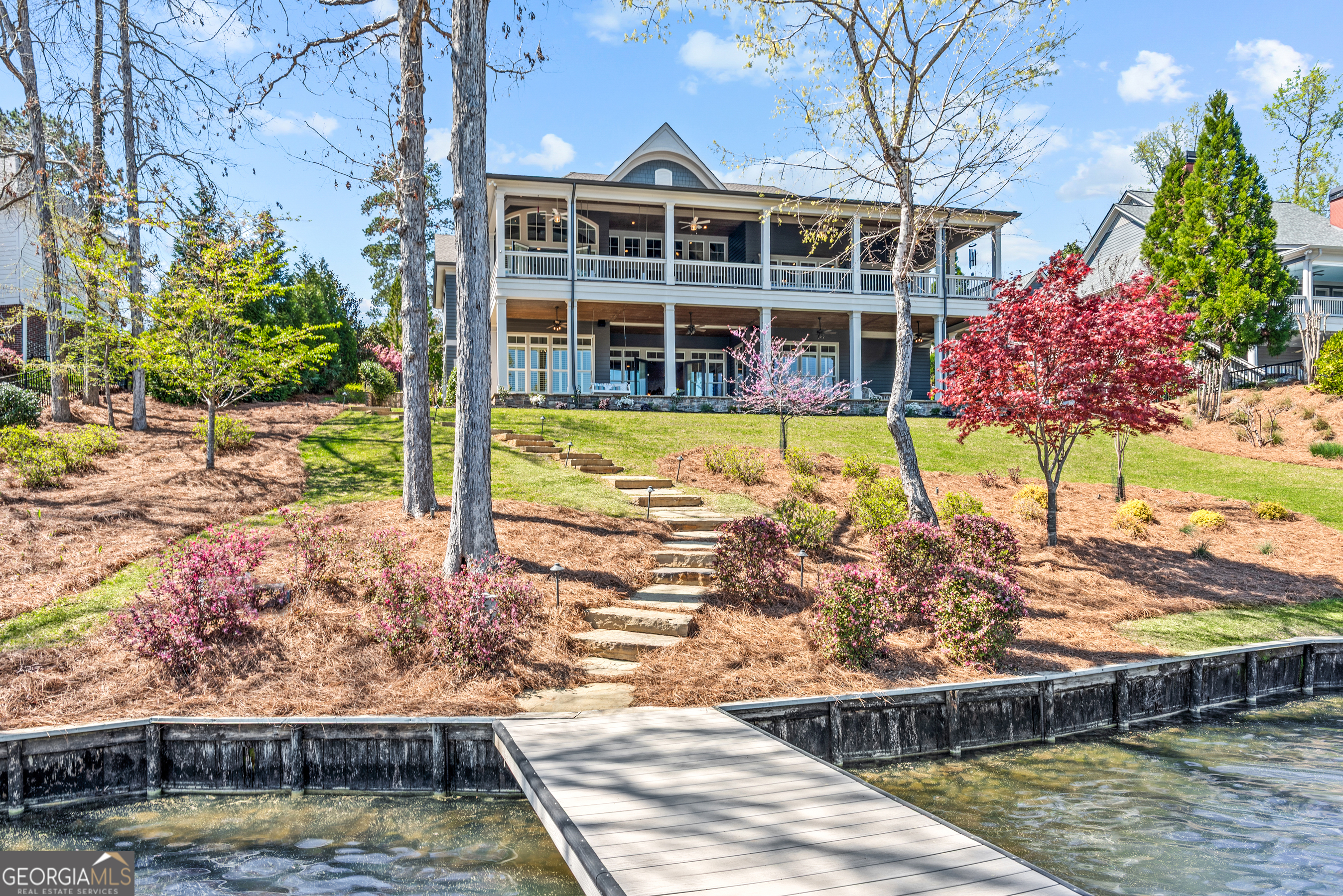 1611 Lighthouse Circle