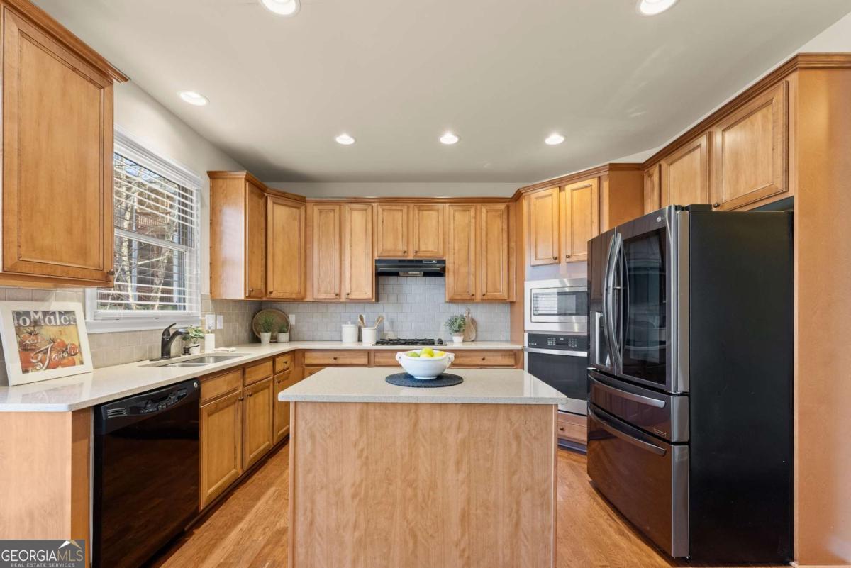 7534 MOSSY LOG Court