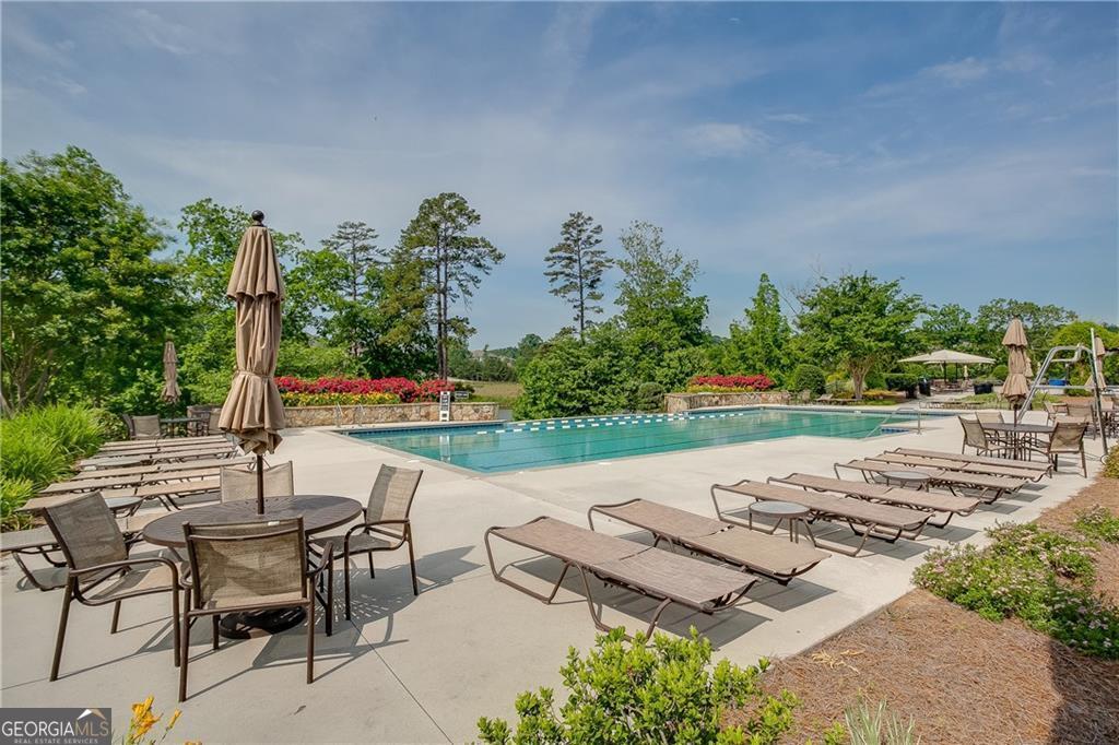 7534 MOSSY LOG Court