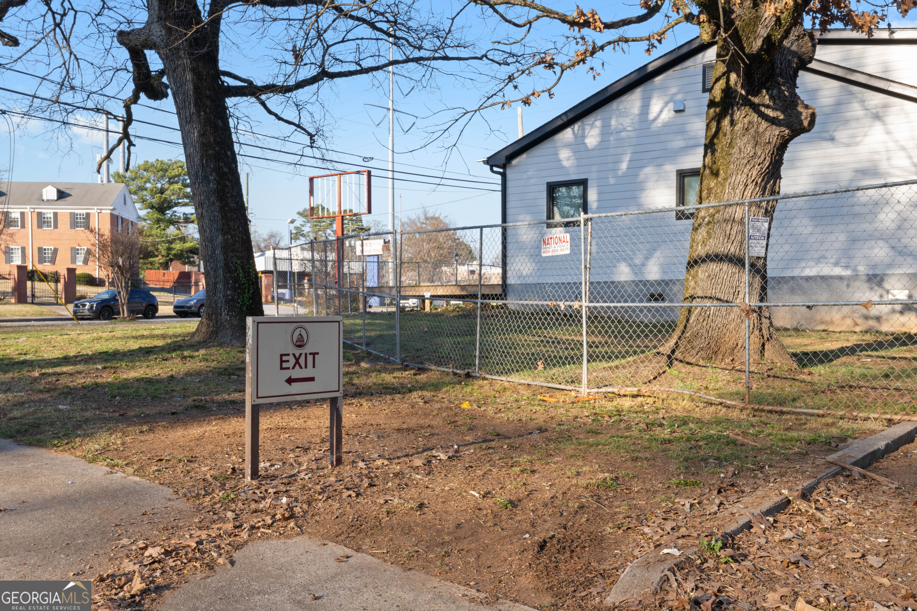 2358 Cascade Road SW