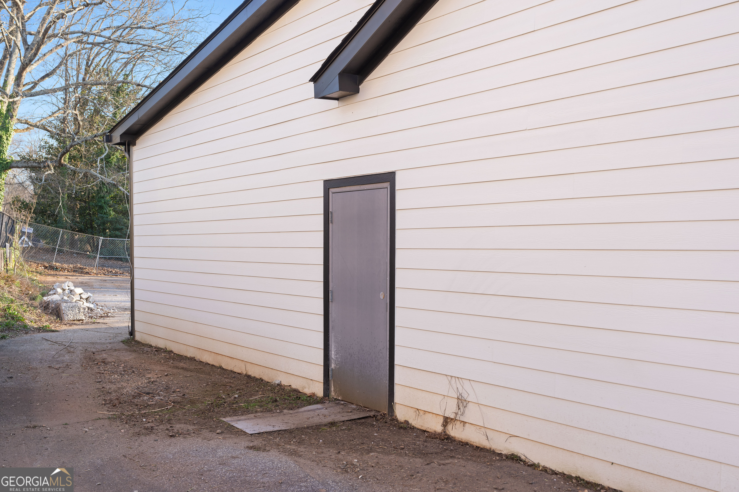 2358 Cascade Road SW