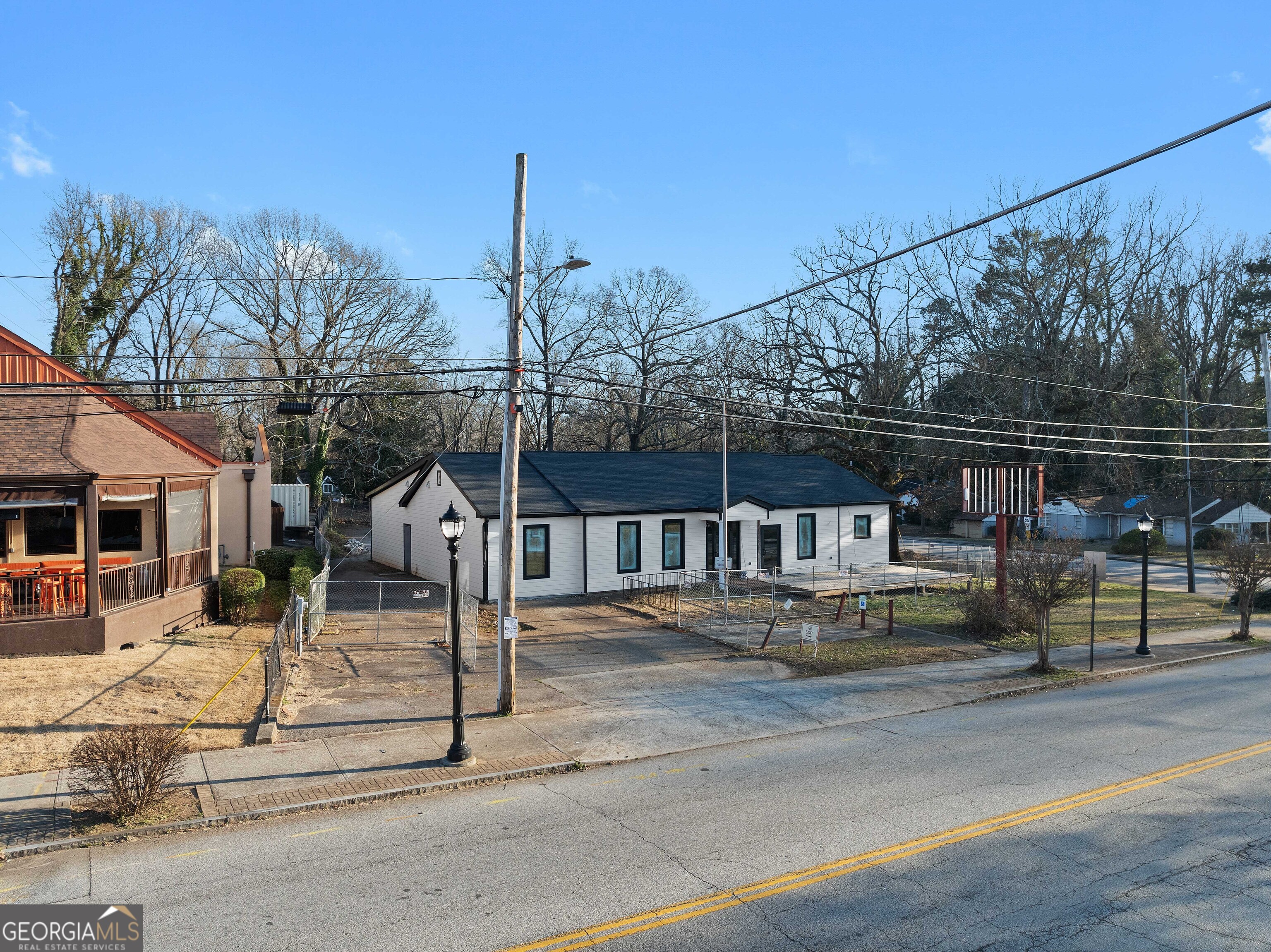 2358 Cascade Road SW