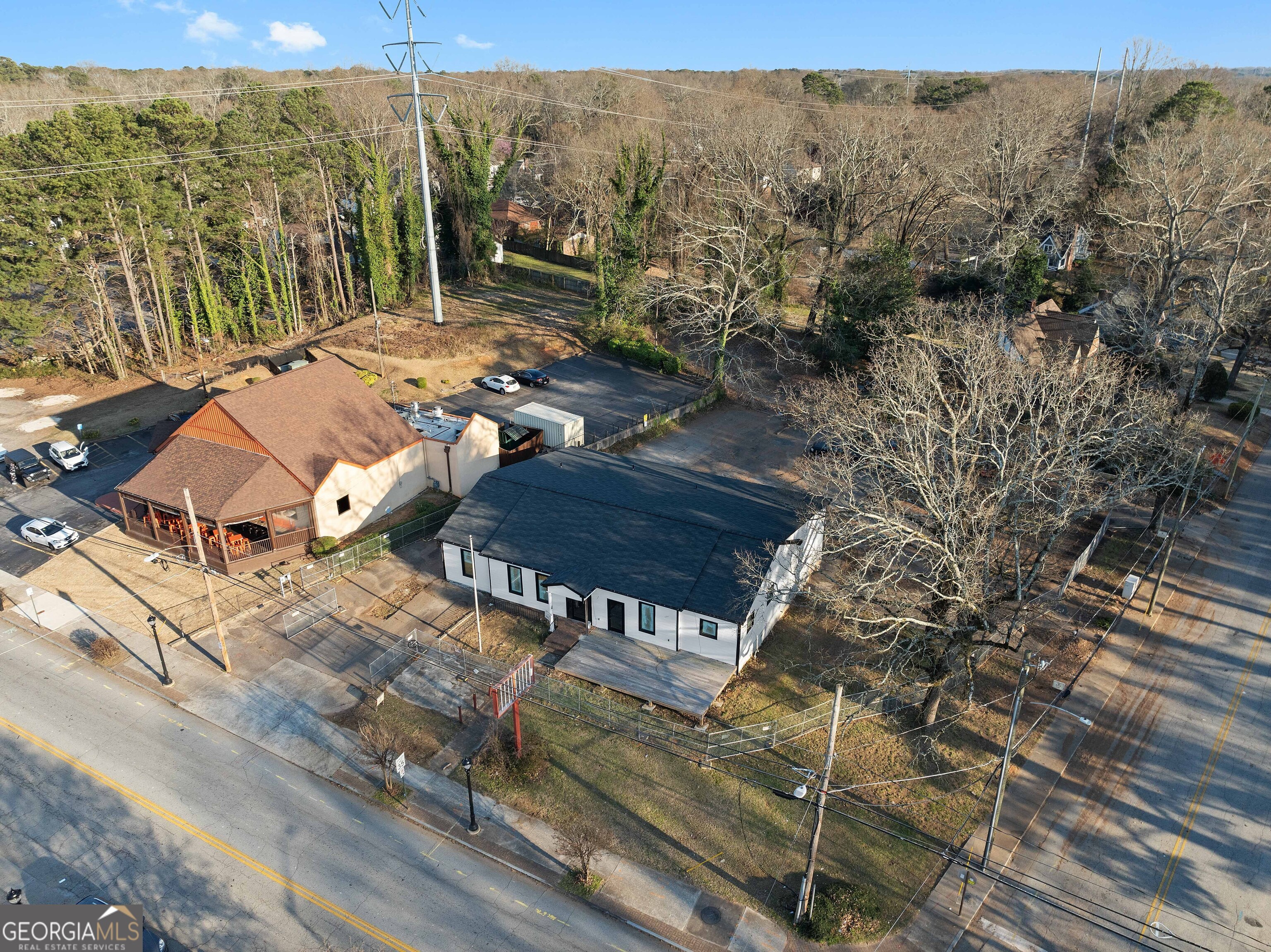 2358 Cascade Road SW