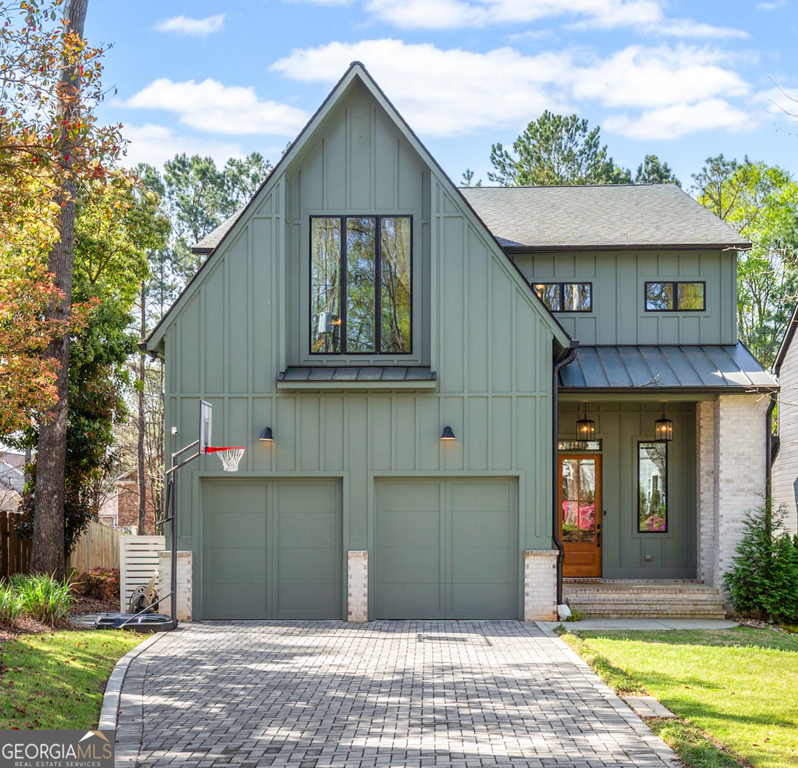 1299 Sunland Drive NE