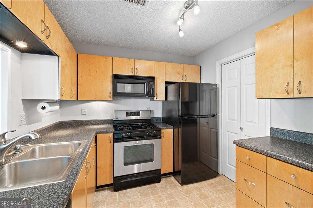 244 13th Street NE # 310