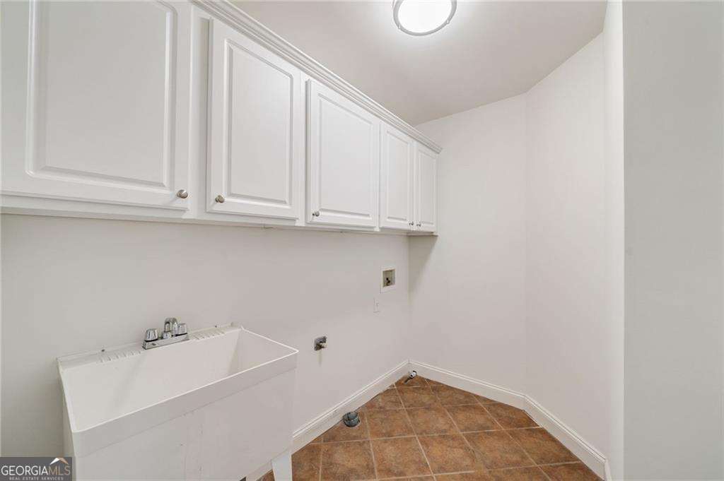 1662 Hartford Glen NE