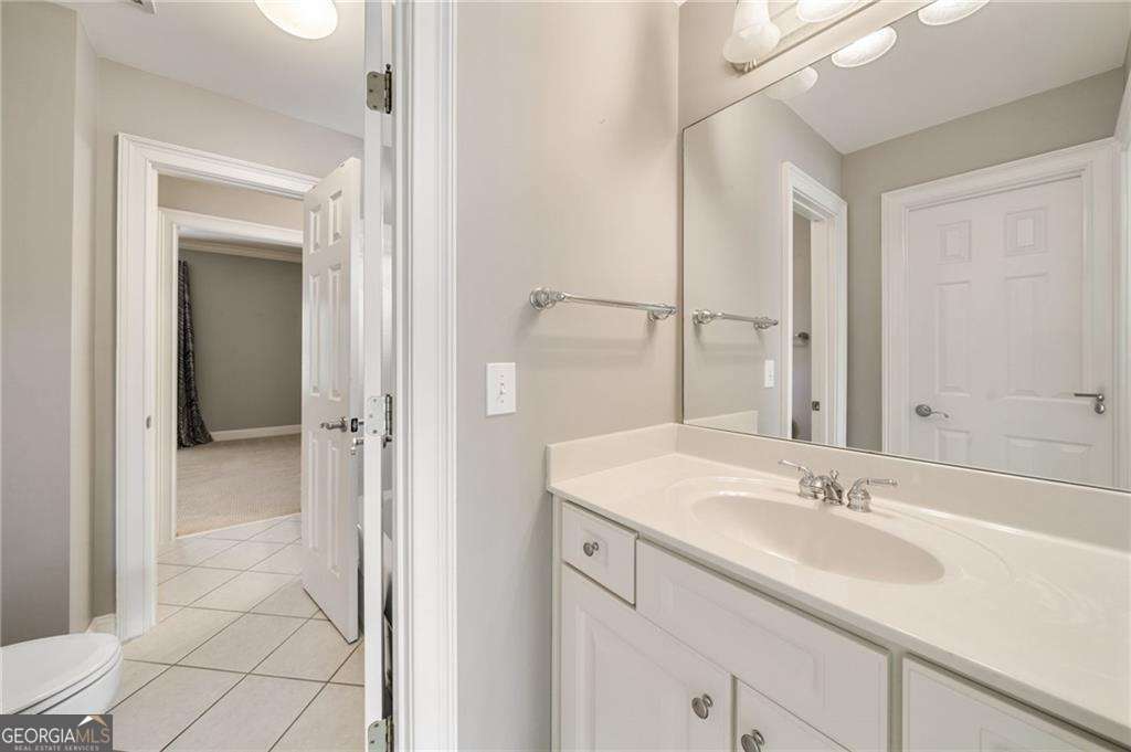 1662 Hartford Glen NE