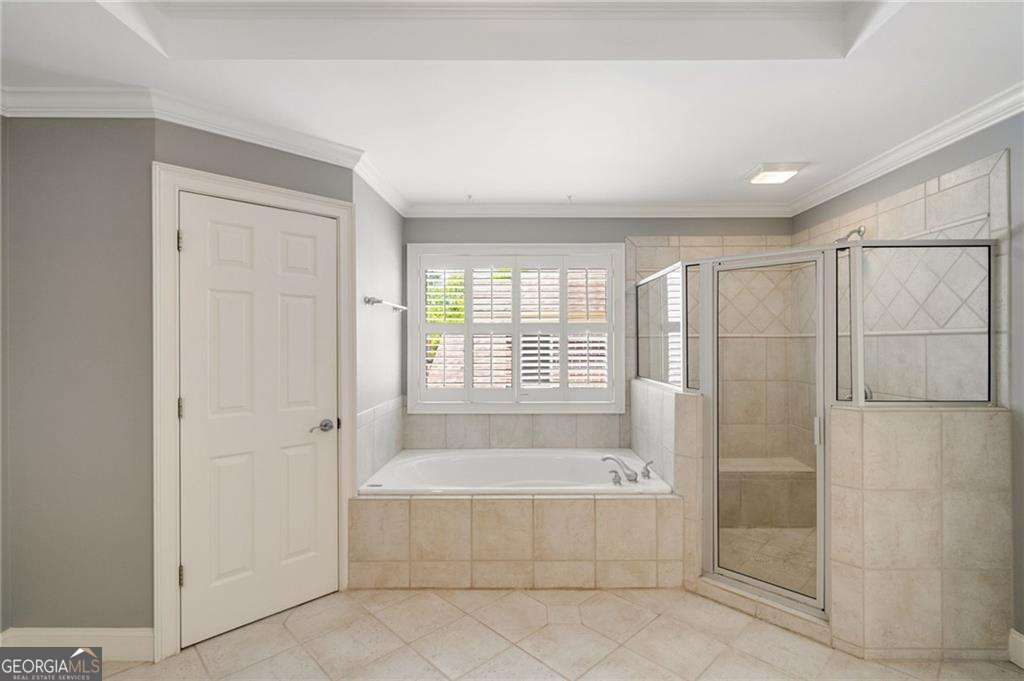 1662 Hartford Glen NE