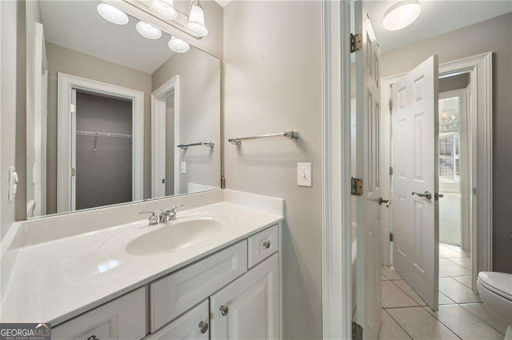 1662 Hartford Glen NE