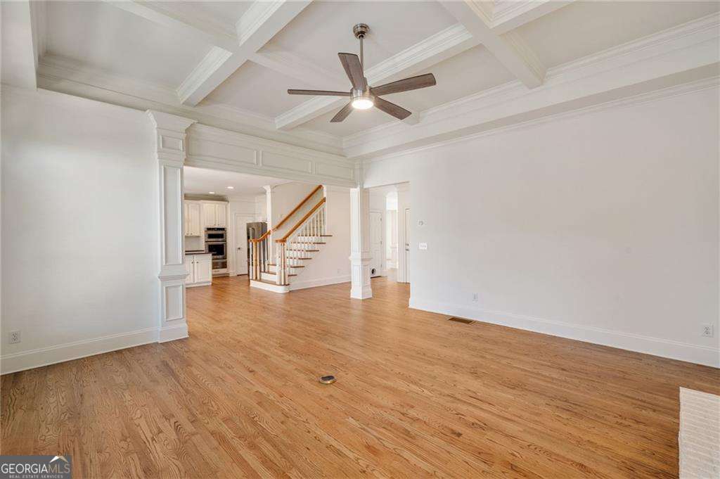 1662 Hartford Glen NE