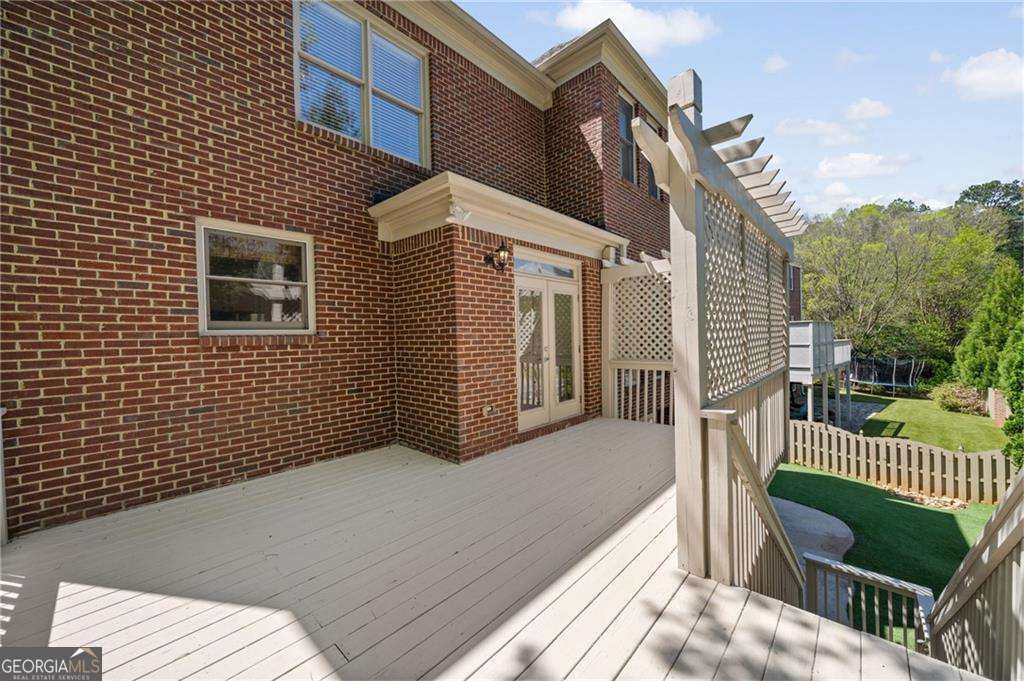 1662 Hartford Glen NE