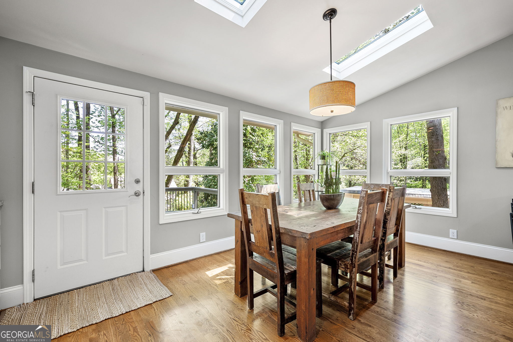 965 River Overlook Court