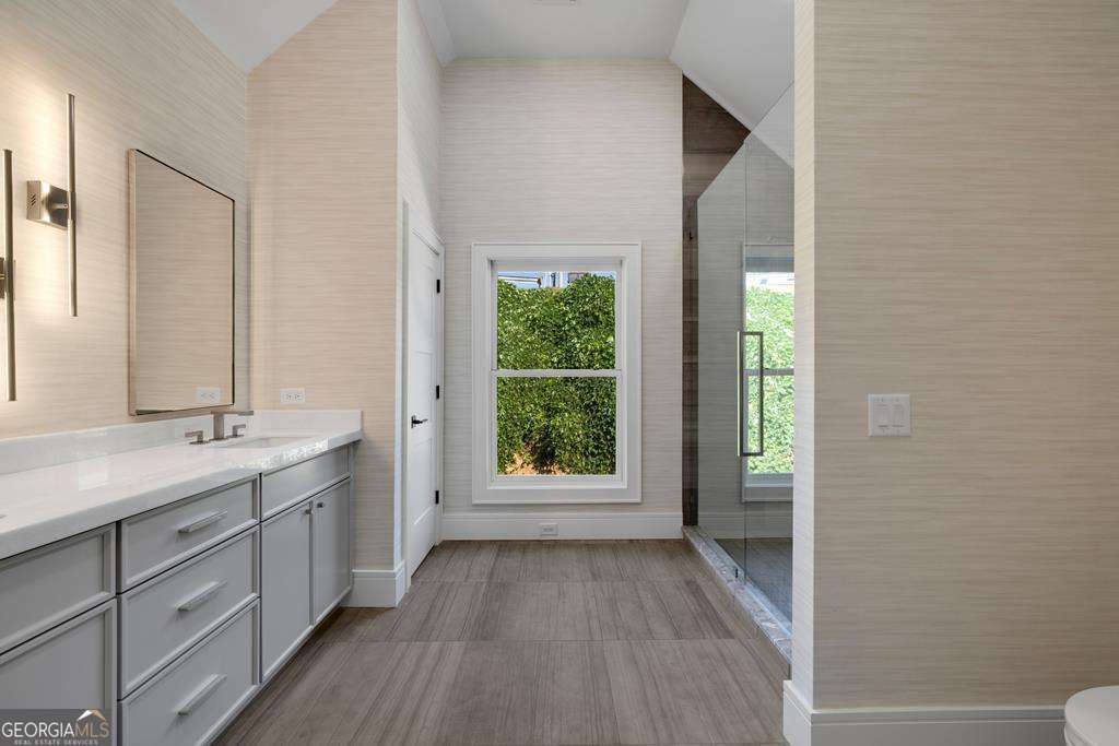 1281 #3 E Main Street