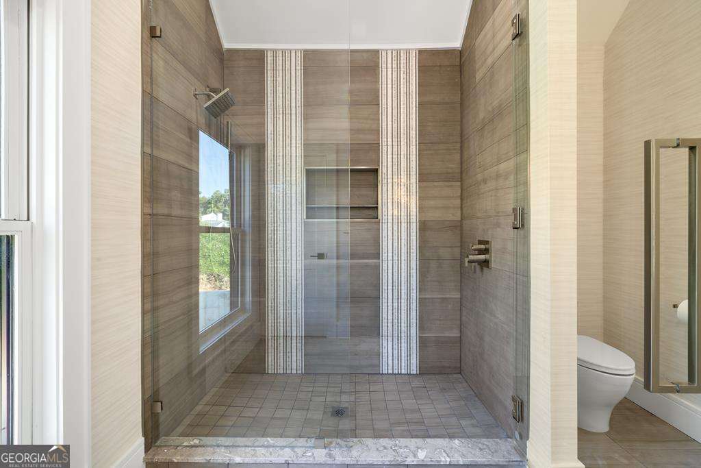 1281 #3 E Main Street