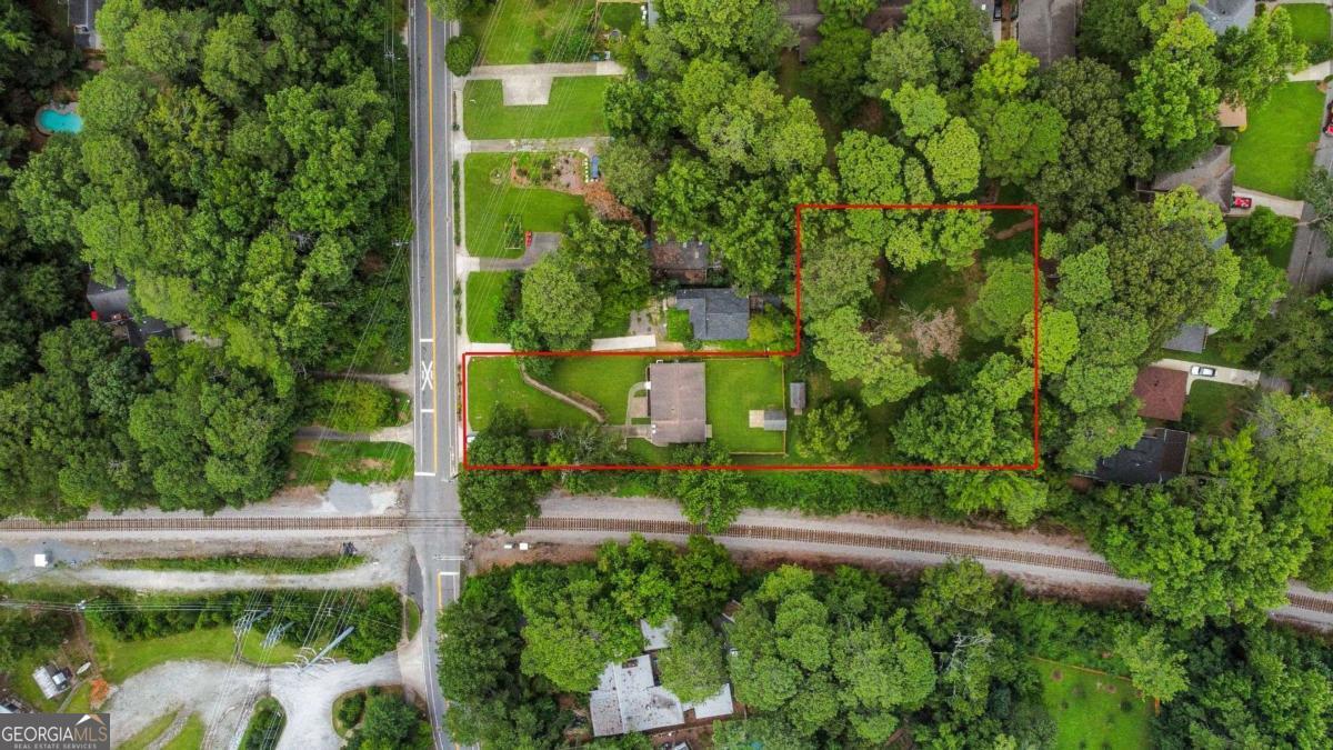 2037 Lenox Road NE