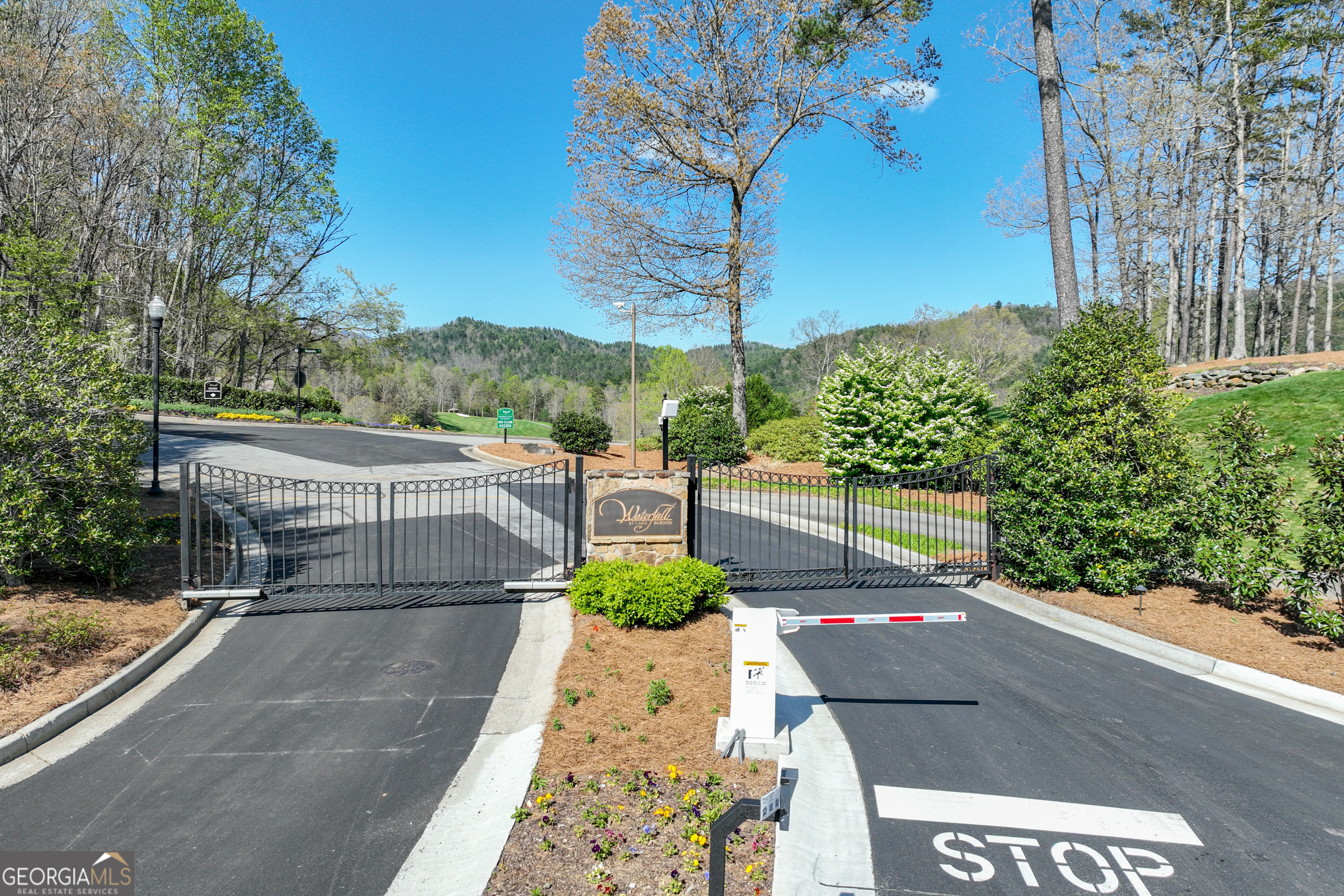 LOT C1 Grey Fox Trail