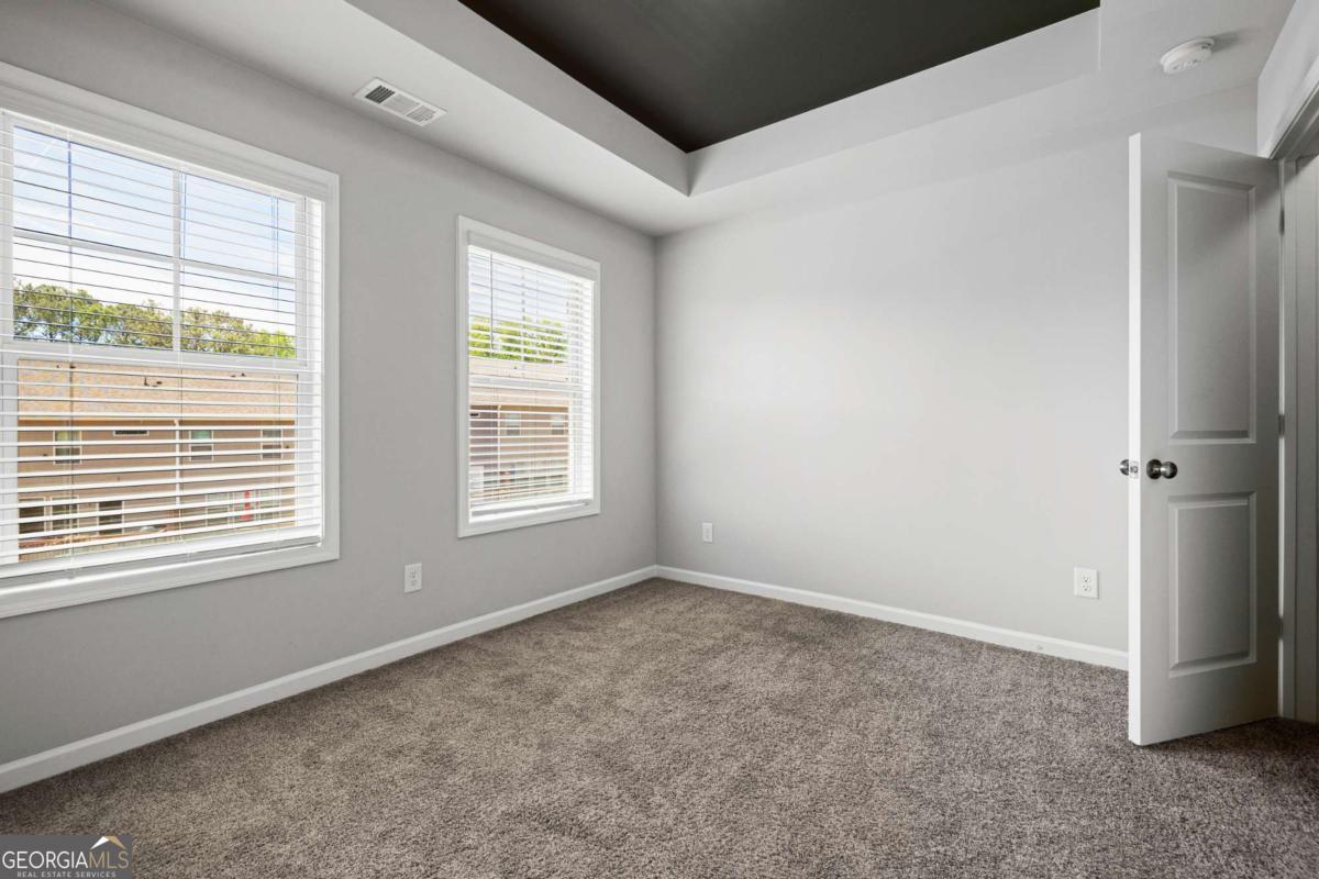 1316 Harris Way