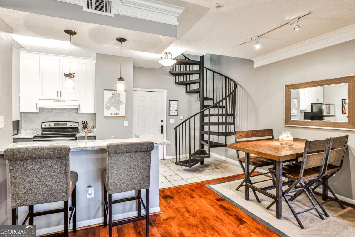 955 Juniper Street NE # 2322