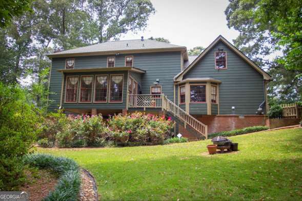 2646 Kinnett Drive SW