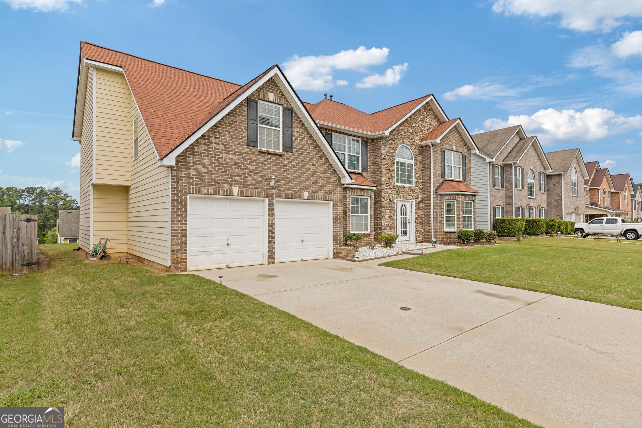 6637 CHASON WOODS Court