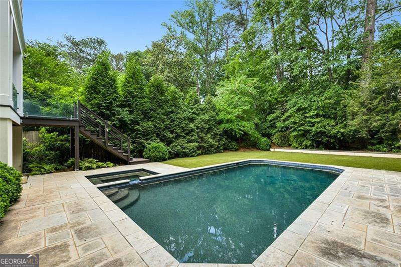 444 Rock Springs Road NE