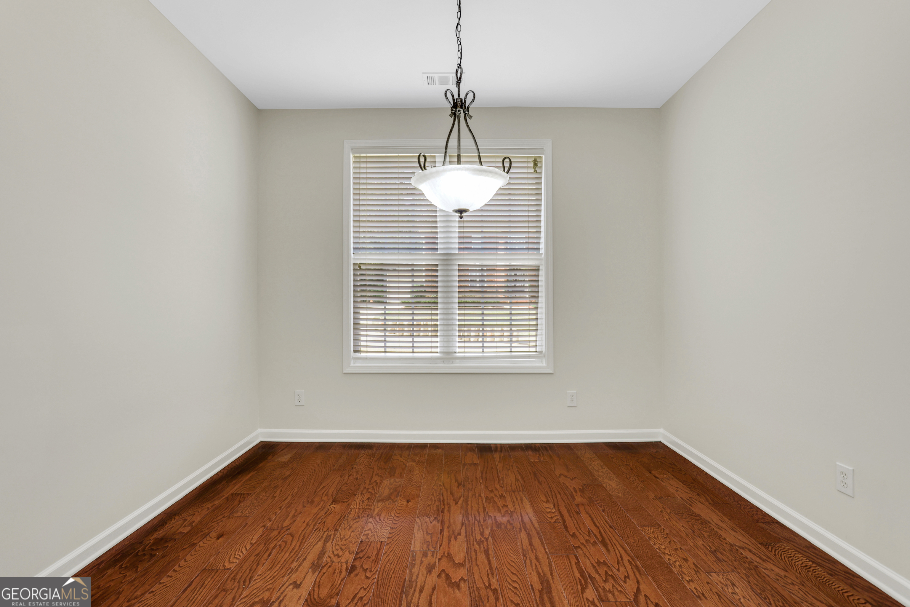 3485 Walnut Ridge