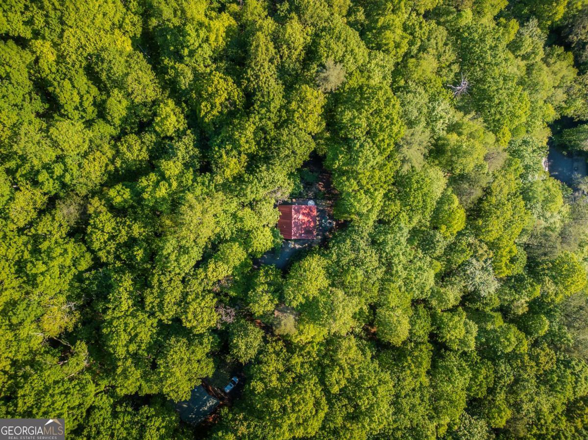 90 Holloway Circle